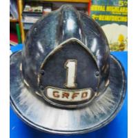 US: Grand Rapids fire helmet
