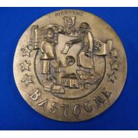 US: Bastogne bronze plaque