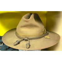 US: Model 1889 officers Prarie hat with star vents.