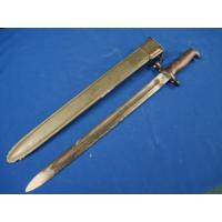 US: WWII USN long bayonet