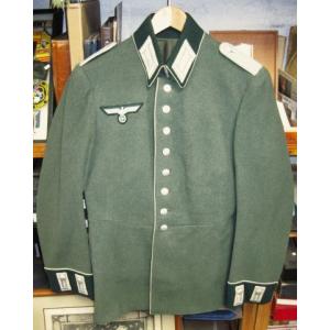 Germany: Wehrmacht  Lt. Waffenrock