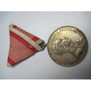 Austria: WWI Gilt Bravery medal