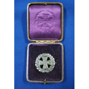 Germany: WWI EK Honor pin, named and cased