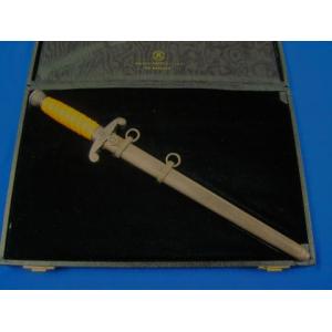 Germany: Cased Army dagger