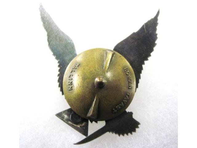 Estonia: Pre-1940 Pilot's badge