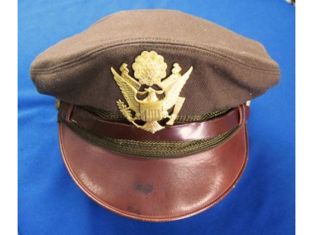 US: WWII Army officers crusher cap.
